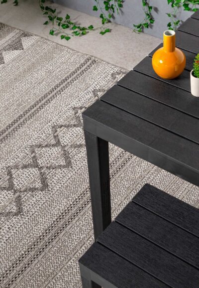 Varanda Diamond Natural Indoor/Outdoor