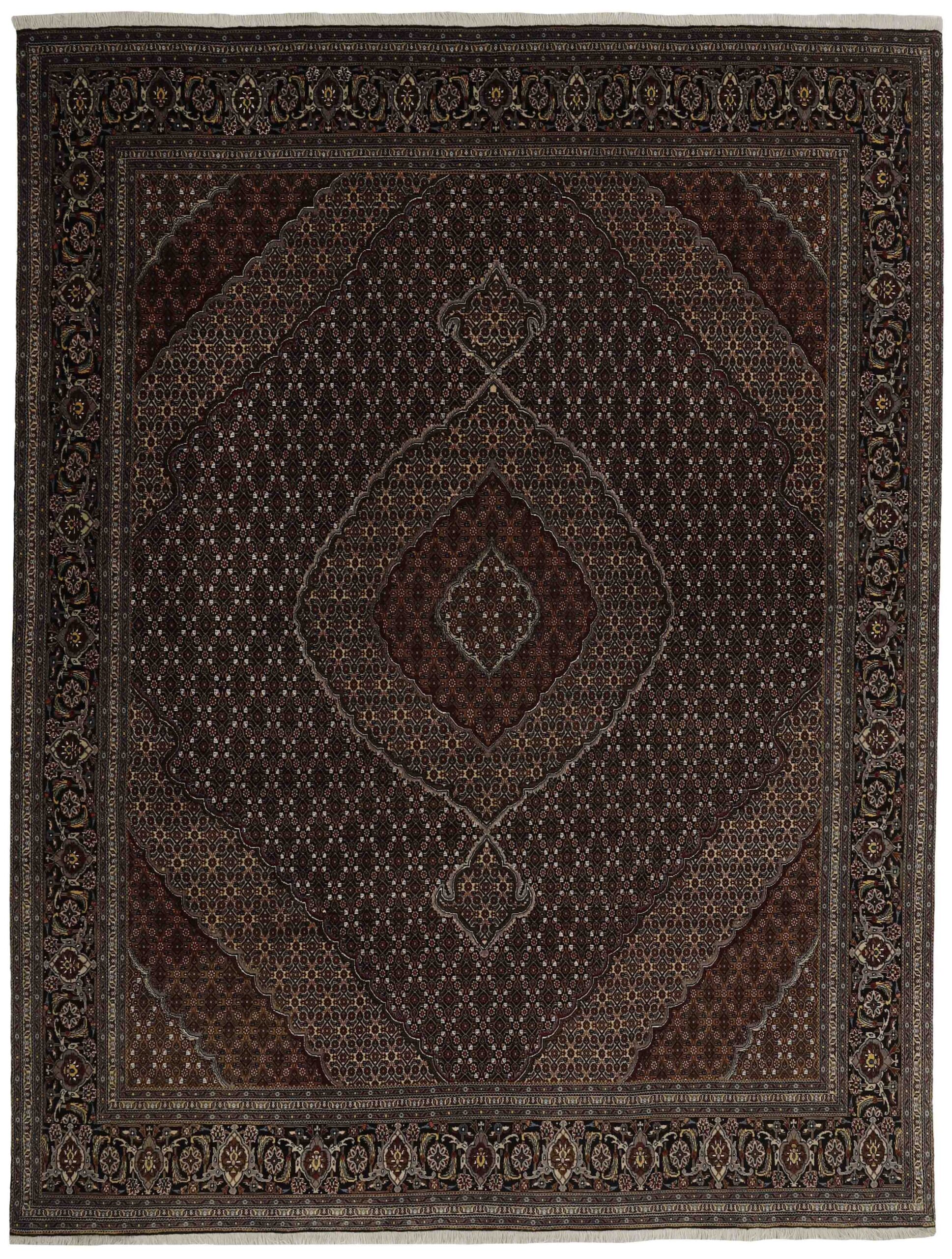 1499927-331X255.jpg