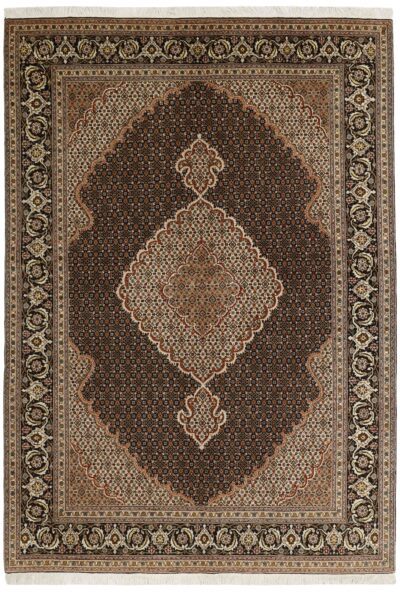 Tabriz 40 Mahi